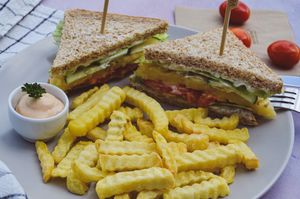 Sendvič s grilovaným "sýrem" at Bistro 269 in Vystrkov