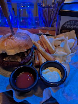 Vegan burger at Monteverde Brewing Company in Monteverde