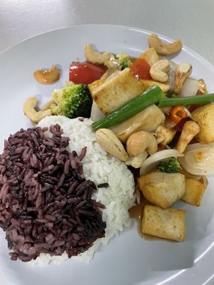 Stir fried cashew nuts with tofu   at J-Yai Restaurant Organic Vegetables in Chiang Mai