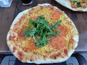 Pizza Veganese at Pizzeria Ristorante da Giuseppe in Trier