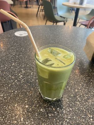 Iced matcha latte: tasty at Copper Branch in Almere