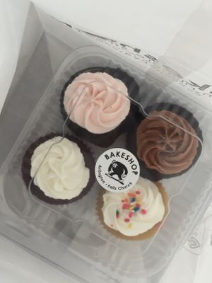 Vegan cupcakes at Bakeshop in Arlington