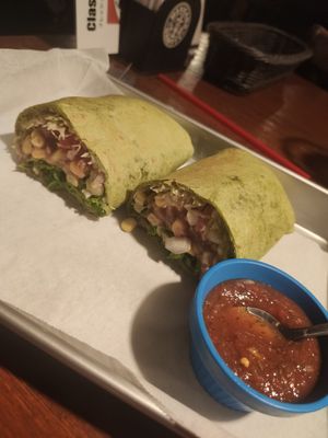 Burritos con carne de soja at Graffity in Hiroshima
