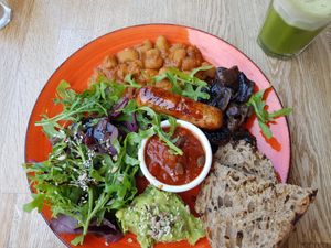  at Avocado & Lemon in Twickenham