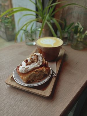 Une large choix de boissons chaudes tout au long de la journée at La Bouture in Strasbourg