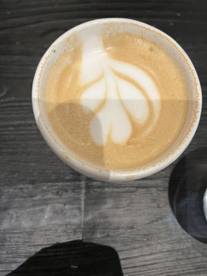 Lattte  at Osom in Madrid