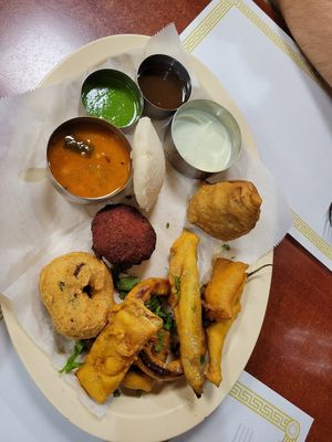 Sampler appetizer platter at Udipi Cafe in Monroeville
