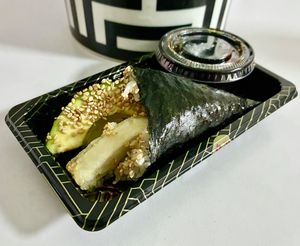 Tofu temaki  at Moshi in Dubai