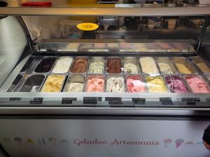 Flavour variants at Gelados do Atlântico in Faial