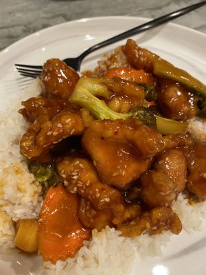 Sesame Chicken  at Von Thai in Eastpointe