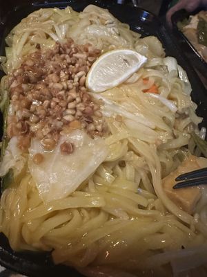 Pad Thai very good!  at Von Thai in Eastpointe