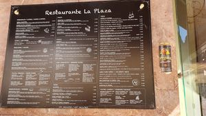 Molte opzioni veg e vegan, compresa la pizza at La Plaza in Malaga