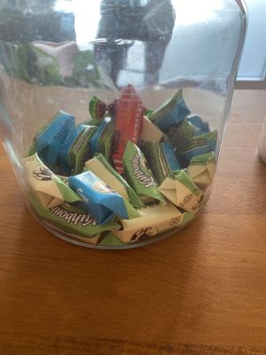 Vegane kuhbonbons  at Fräulein Frise in Wuppertal