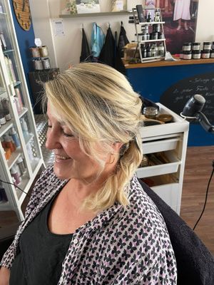 Ansicht des Ladens   at Fräulein Frise in Wuppertal