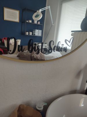 Vegane Produkte   at Fräulein Frise in Wuppertal