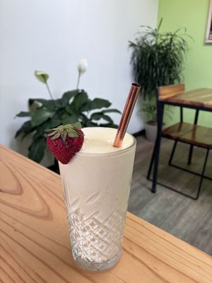 Mango smoothiee  at PURALMA Vegan Bakery in San Jose