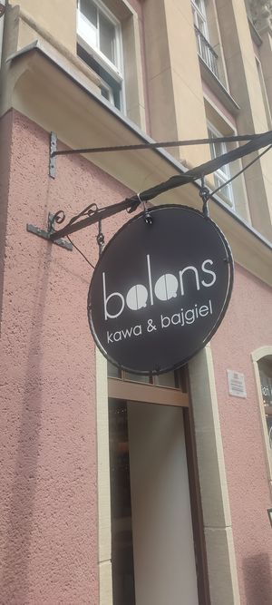 logo at Balans Kawy Speciality & Bajgiel in Gdansk
