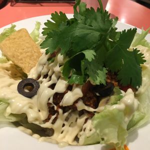 Vegan taco rice at Kick Back Cafe in Tokyo