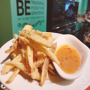 you will become addicted to this potato!!!  Junky but organic! at Kick Back Cafe in Tokyo