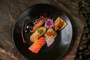 Nigiri Set at Niku Nashi Sushi in Los Angeles