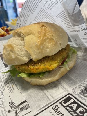 Hamburguesa vegana  at O Aviador Burgers in Ourense
