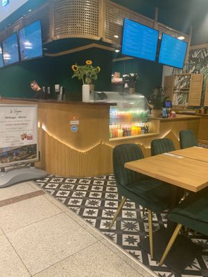 Outside of the restaurant   at La Vegan in Hamburg