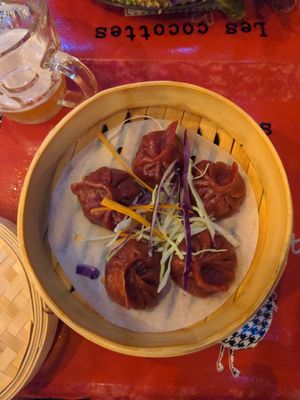Veg momo at Momo Hut in Briancon