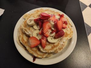  at Ro's Diner in Brooklyn