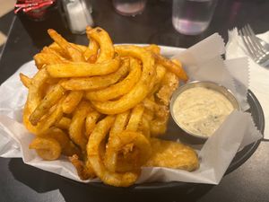 Curly fries at Ro's Diner in Brooklyn