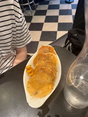 Pancakes at Ro's Diner in Brooklyn