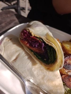 Vegan wrap at Déli Schuss in La Clusaz