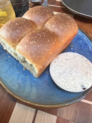 Parker rolls  at Twelvemonth in Burlingame