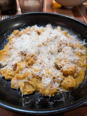 Pepe at Twelvemonth in Burlingame