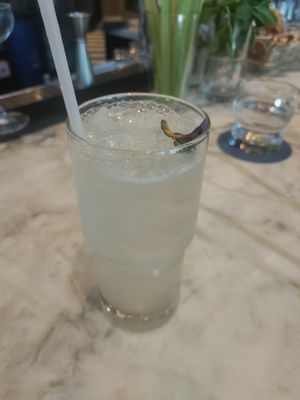 Sakura blossom at Twelvemonth in Burlingame