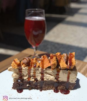 Mmmmm at Remédio Santo - Baixa in Porto