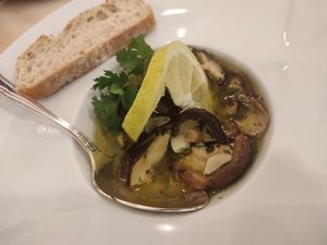 Shimejis a Brás at Remédio Santo - Baixa in Porto