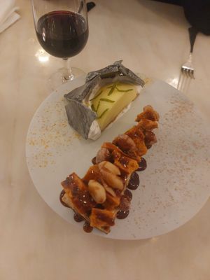 Lime tart at Remédio Santo - Baixa in Porto