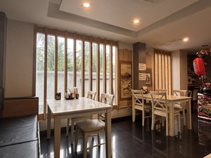 Seating  at Mr Genki - Tha Kham in Bangkok