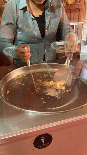 making off scratch vegan banana icecream  at Rocambolesc Heladería in Pisac