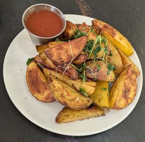 Potato wedges at CoCre Cafe in Augusta