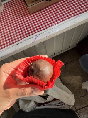 Trufa de brownie  at Pez Vegano in Mexico City