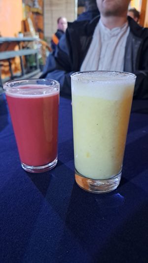 Mixed vegetable juice and mixed fruit juice at Dushan's Home Kitchen in Nuwara Eliya