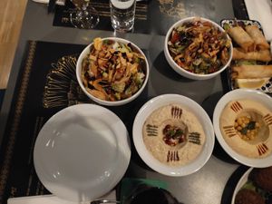 Fatoush, Baba ganoush und Hummus at Le Cédre  in Konstanz