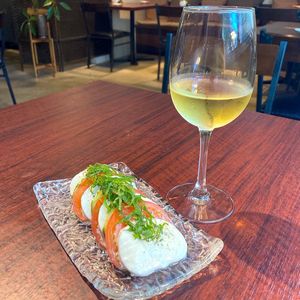 Caprese with White Wine at Love For All in Kanazawa