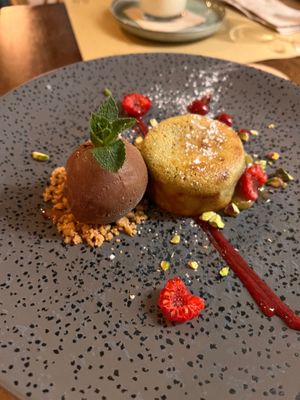 Volcán de pistacho  at Baobab Soul Kitchen & Bar in Alicante