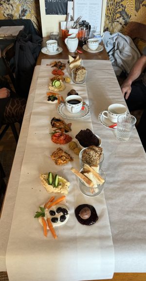 Jup, no plates...  at Sishaus - Hostel & Café in Graz