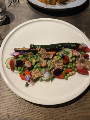 Main course   at Aux Pieds sous la Table in Toulouse