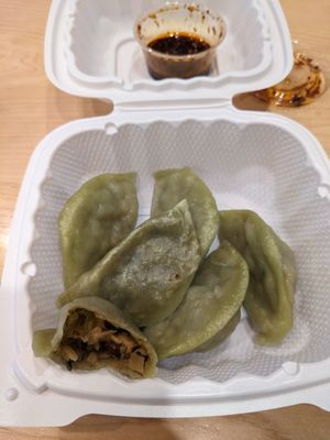 Livin' on the vedge at Laoban Dumplings - Union Market in Washington