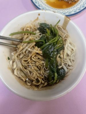 Sesame noodles  at Nine Six Vegetarian Square - 九六素食坊 in Taipei