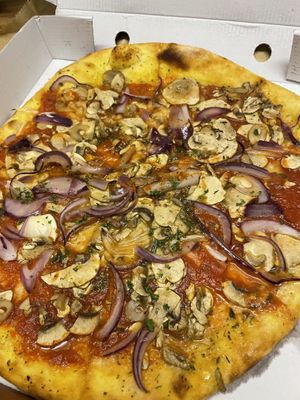 Garlic bread with tomato, mushroom and onion   at Pepe Verde in Scarborough